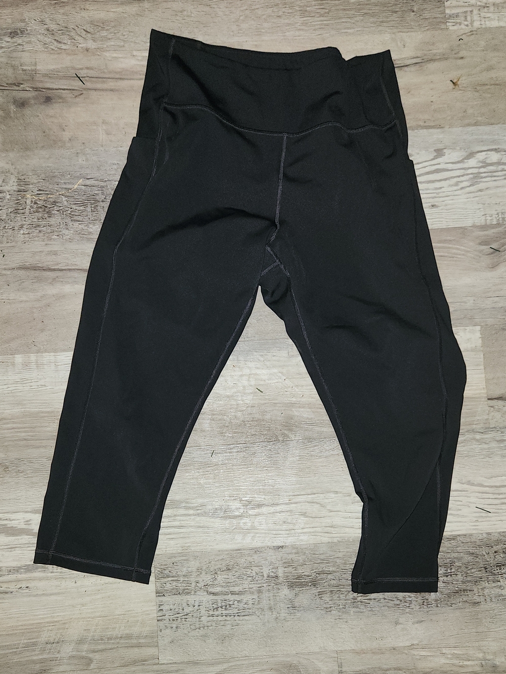 Black Kids Active Capri Leggings